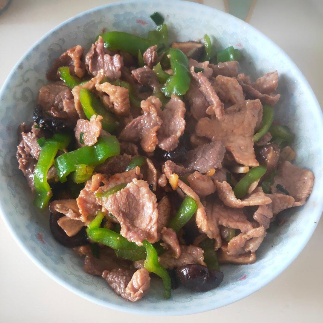 家常香菇炒肉
