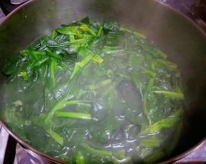 菠菜牛肉丸子汤-清淡解腻的做法 步骤6