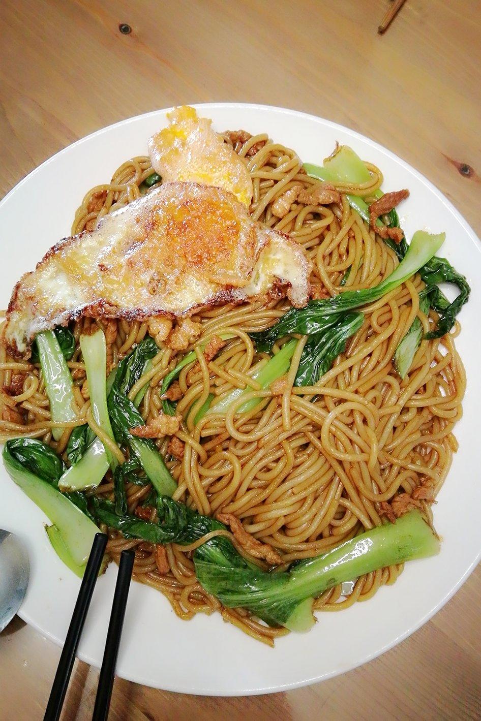 cc妞妞一一老妈做的南昌炒粉