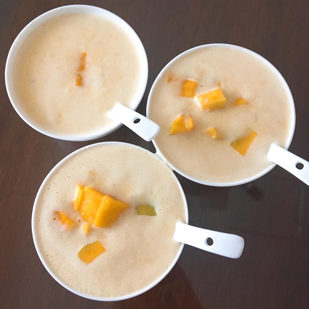 纯正的芒果西米露