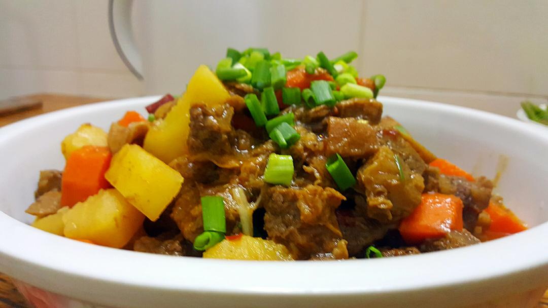 土豆炖牛肉