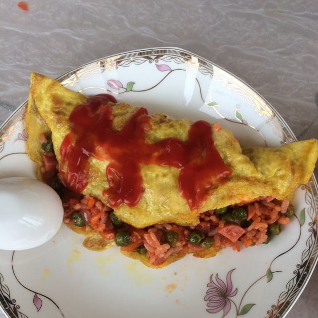 蛋包饭