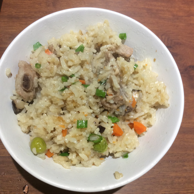 香菇排骨饭
