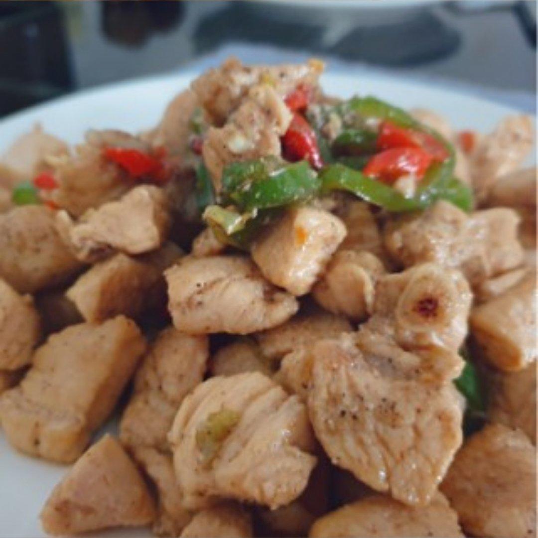 第一次发现鸡胸肉还可以这样做，😋好吃不长肉