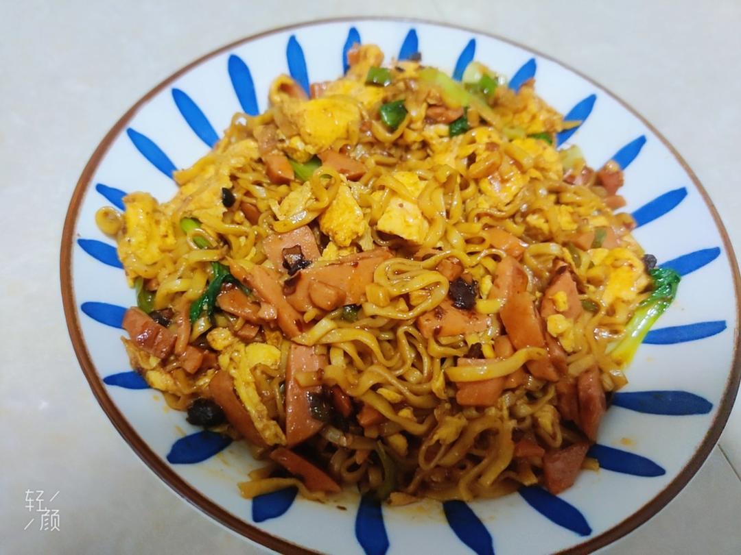 🍜最简单最好吃的家常炒面
