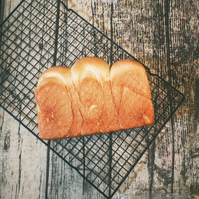 奶香超浓郁的淡奶油吐司（消灭淡奶油）