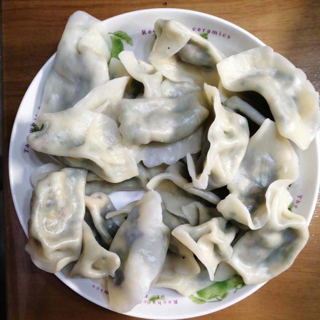 韭菜鸡蛋虾仁三鲜馅饺子