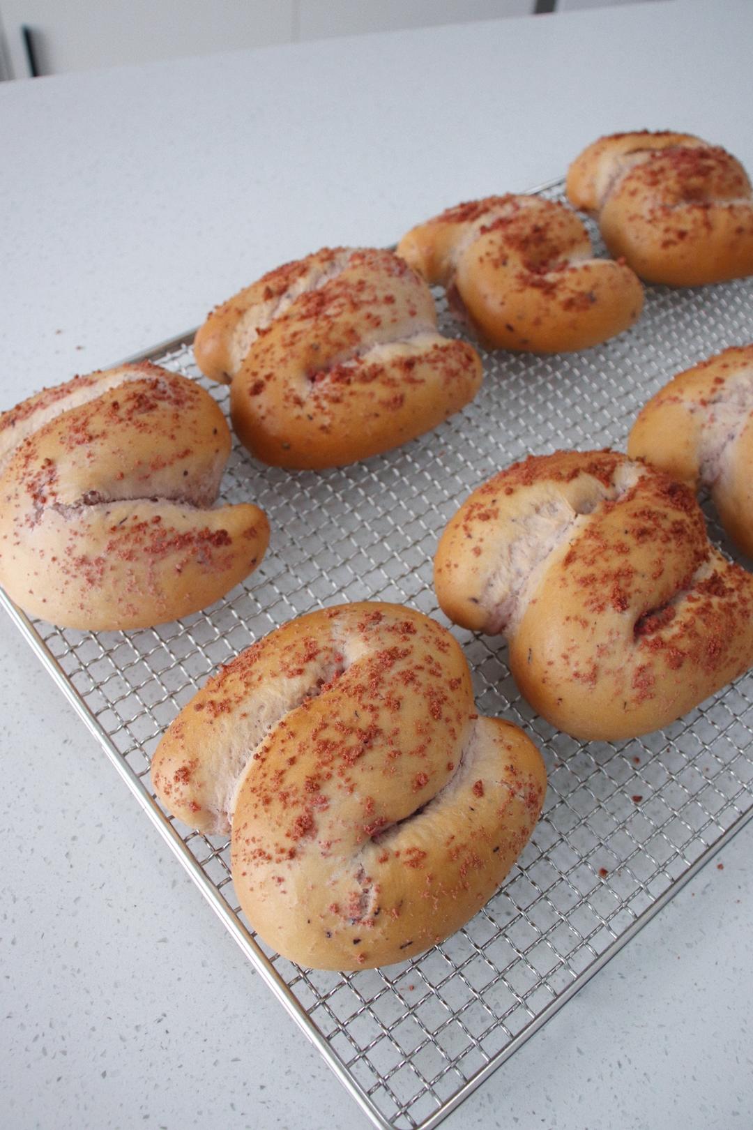 蓝莓奶酪软欧面包｜一口沦陷的软fufu