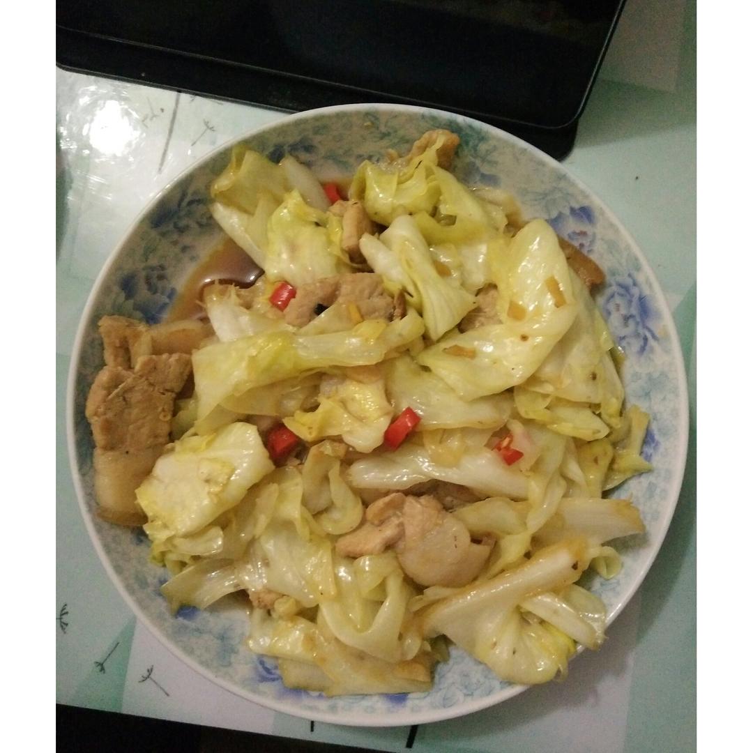 阿婆手撕包菜