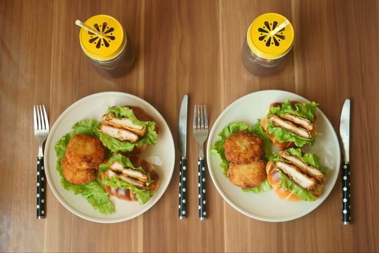 Zhi's breakfast & brunch^ ^