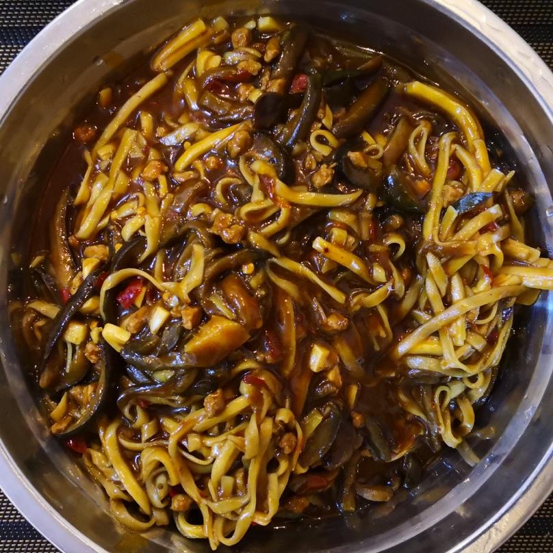 肉沫茄子焖面