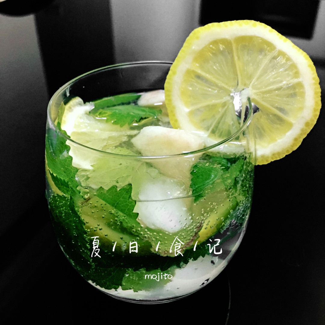 少女特饮蜜桃MOJITO鸡尾酒