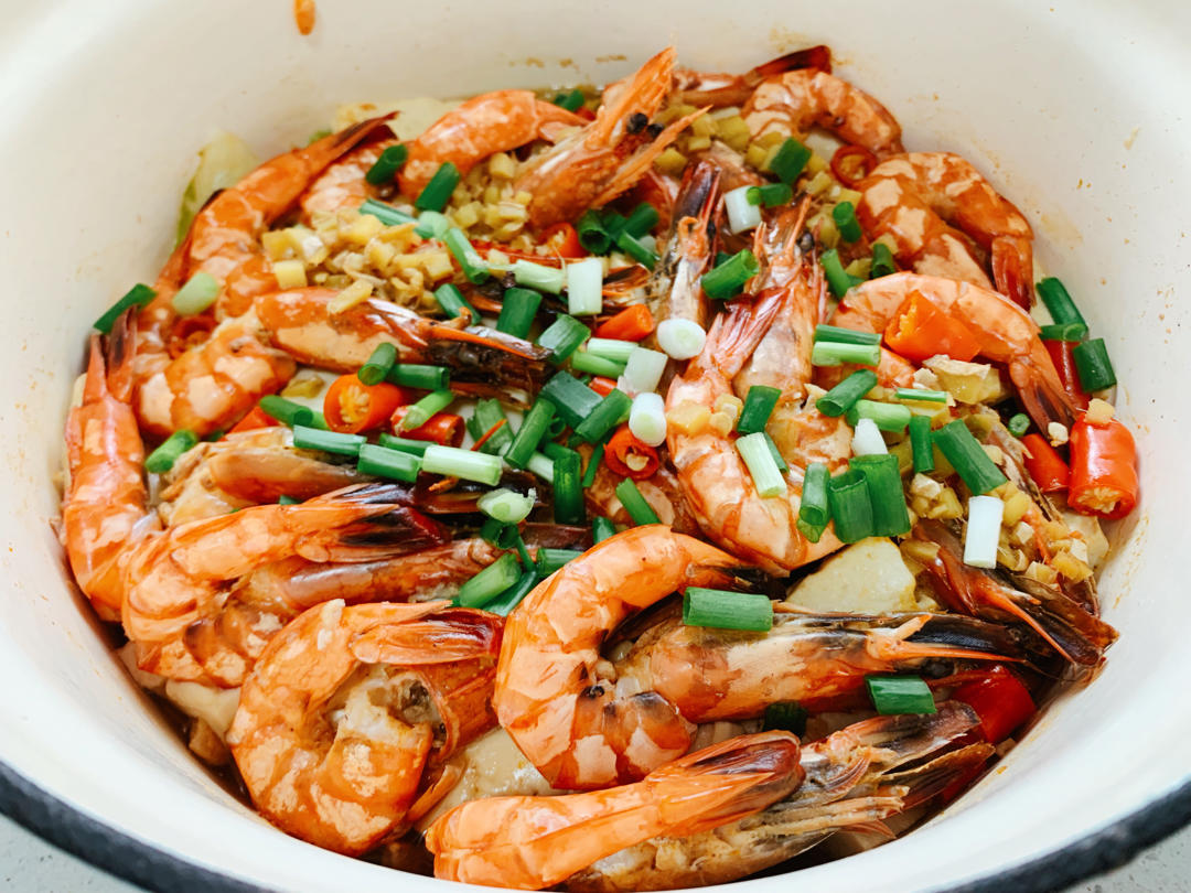 北鼎铸铁锅食谱｜鲜虾豆腐煲