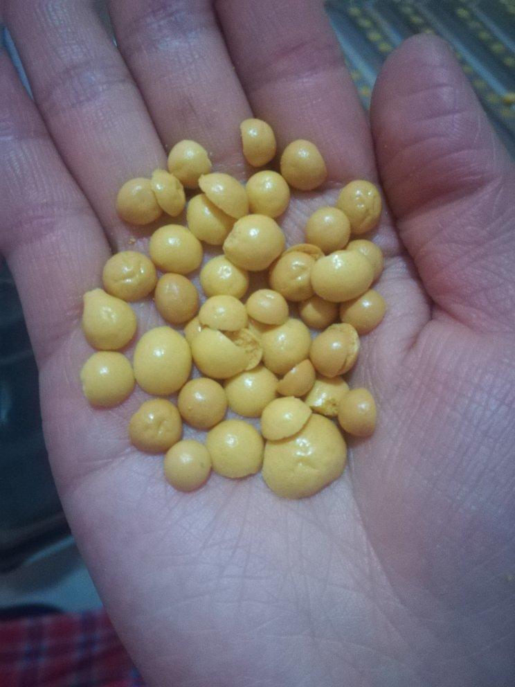 蛋黄小溶豆