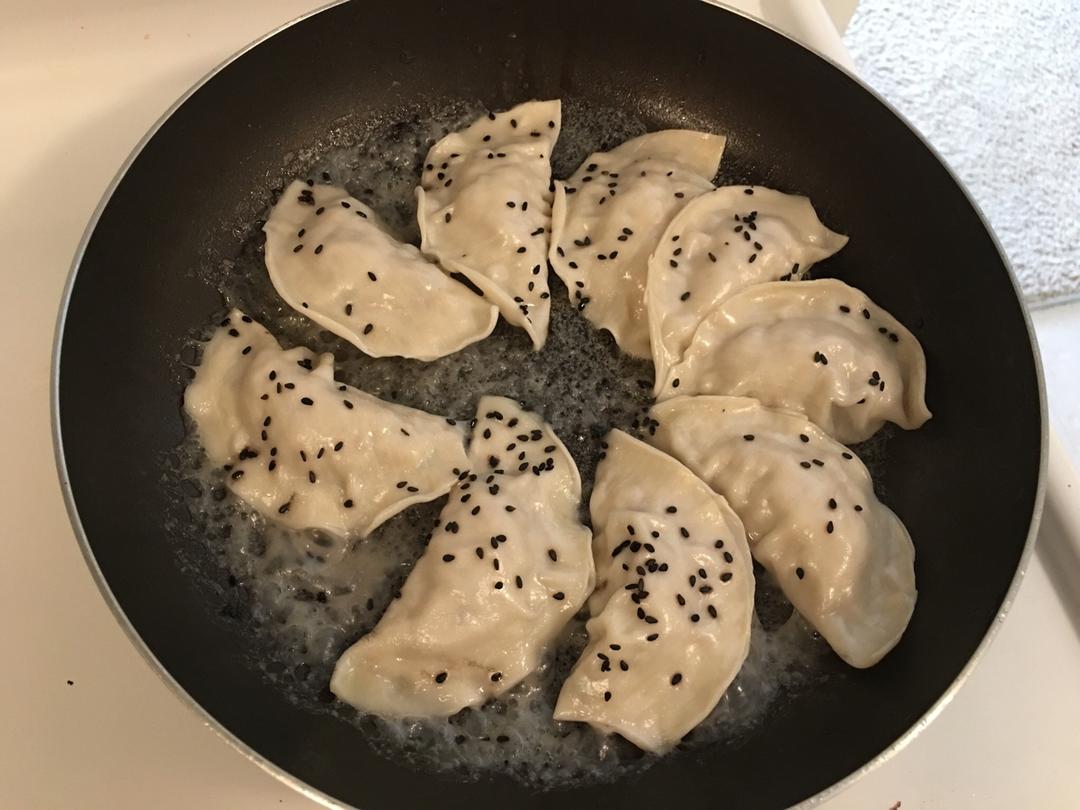 脆底煎饺
