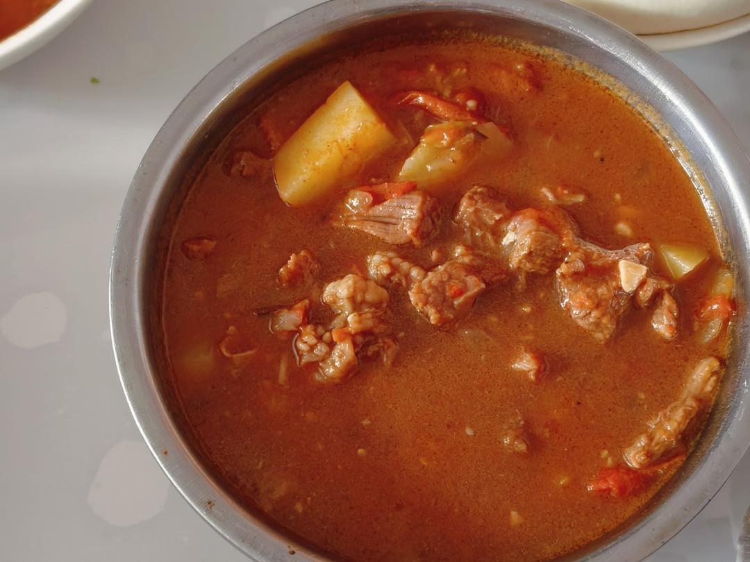 红烧牛肉土豆 （独家秘制）