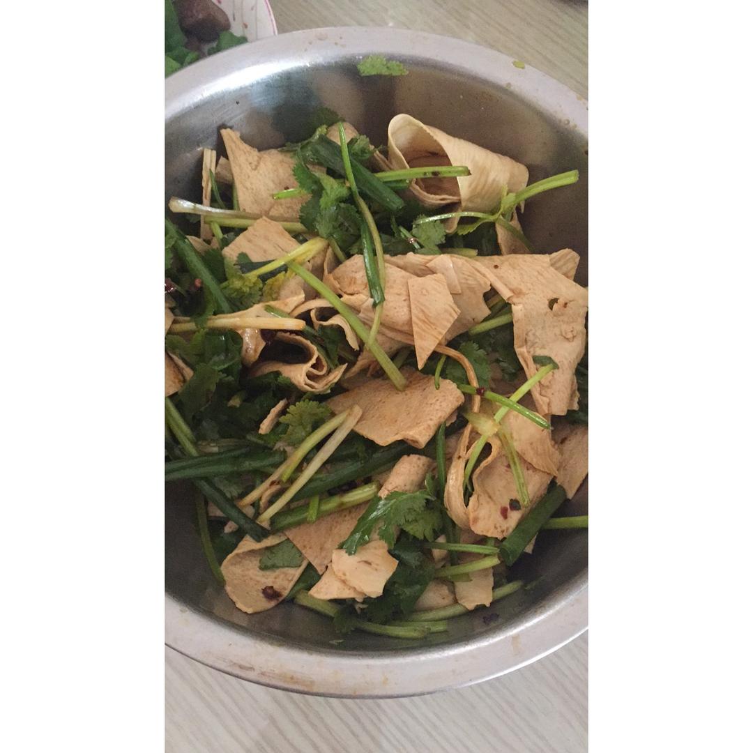 凉拌豆腐皮