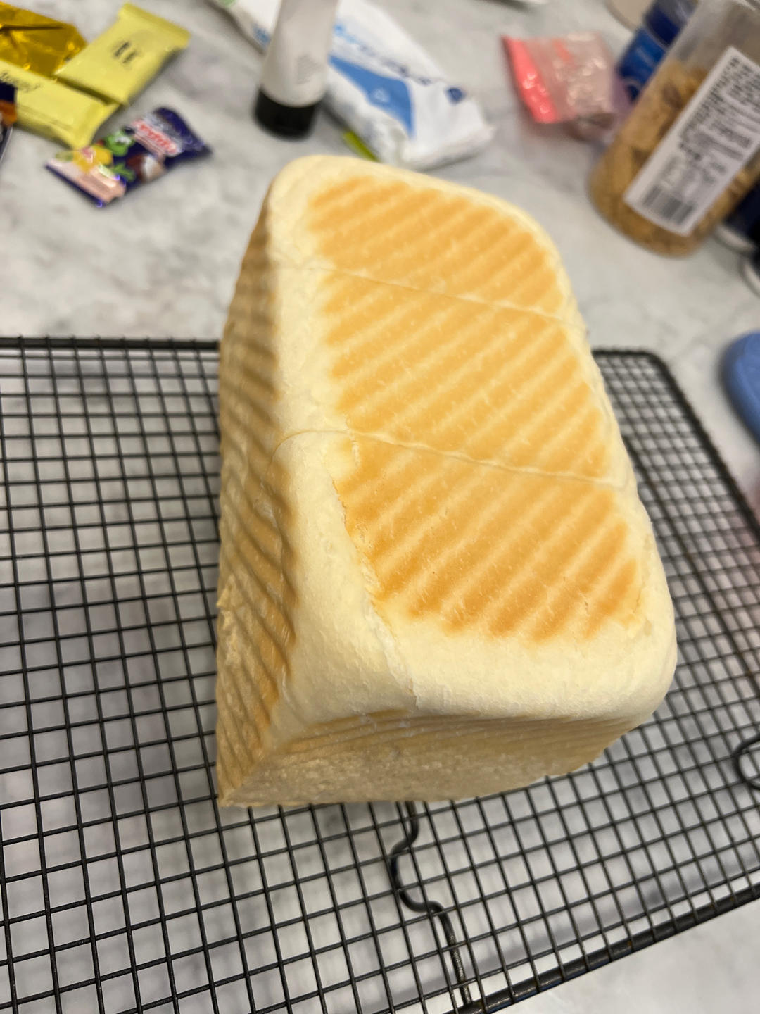 鲜奶液种超熟吐司