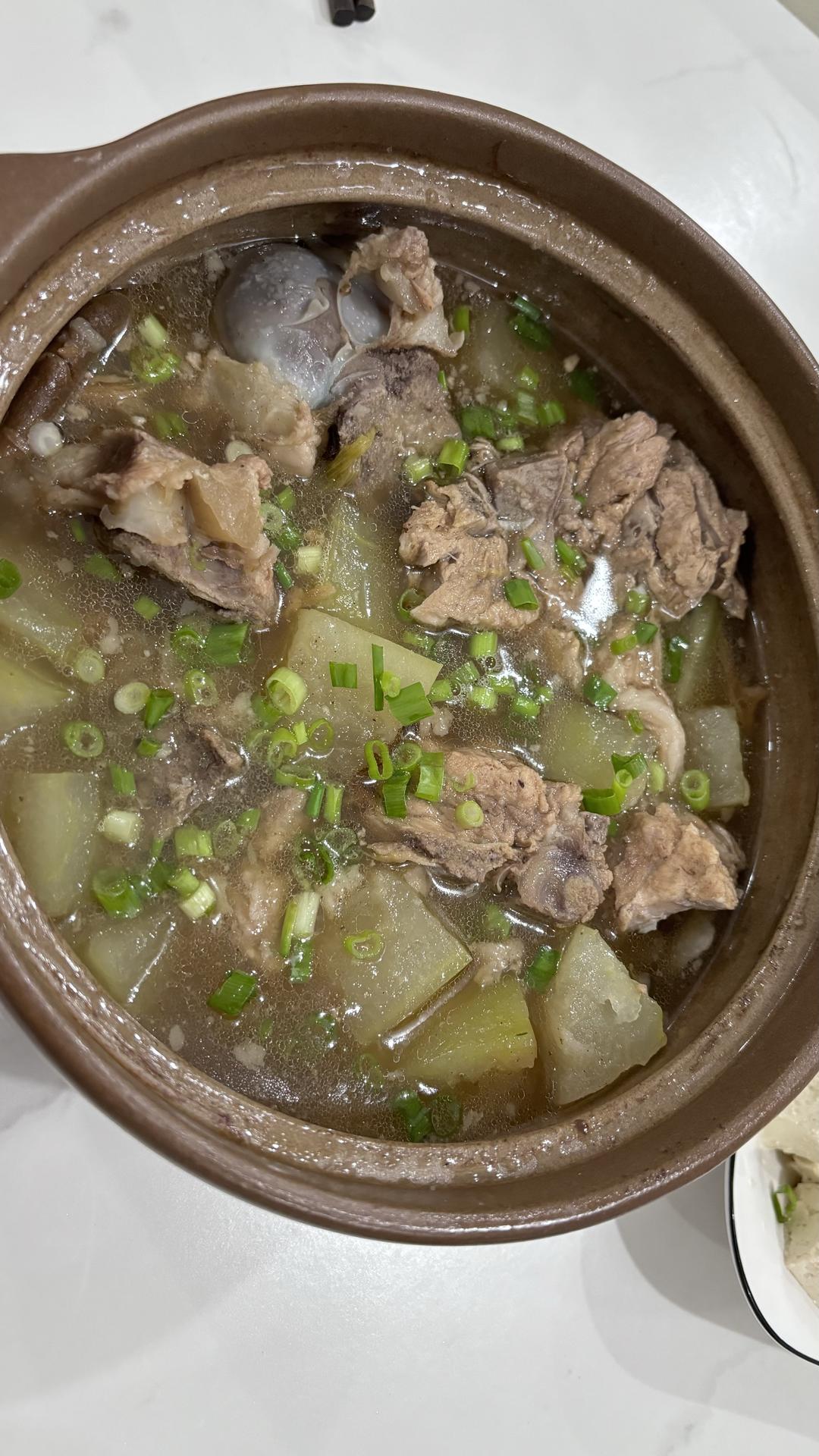 冬瓜排骨汤，夏天的味道