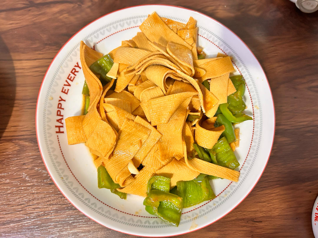 尖椒炒干豆腐