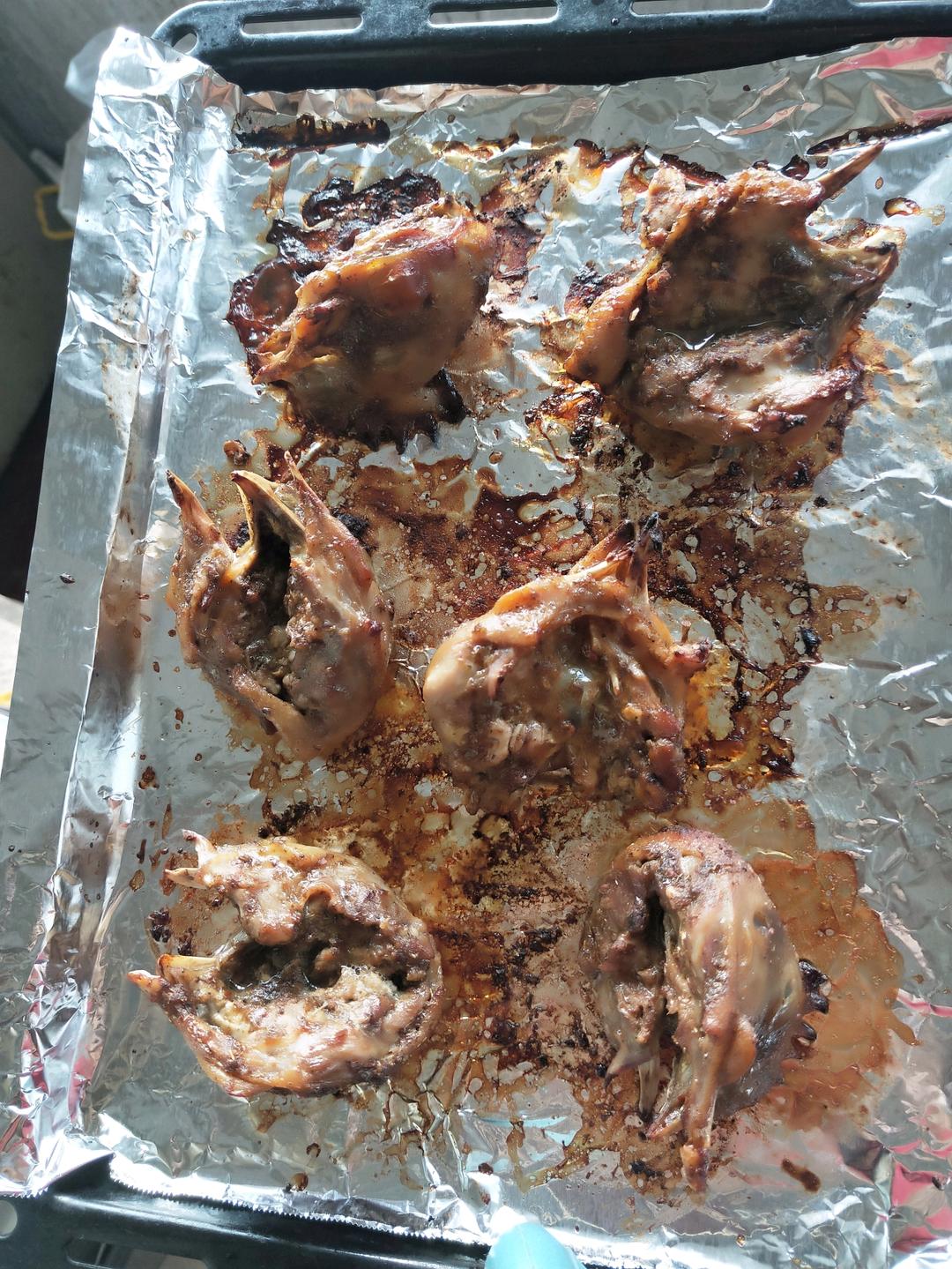 百吃不厌的烤鸡头