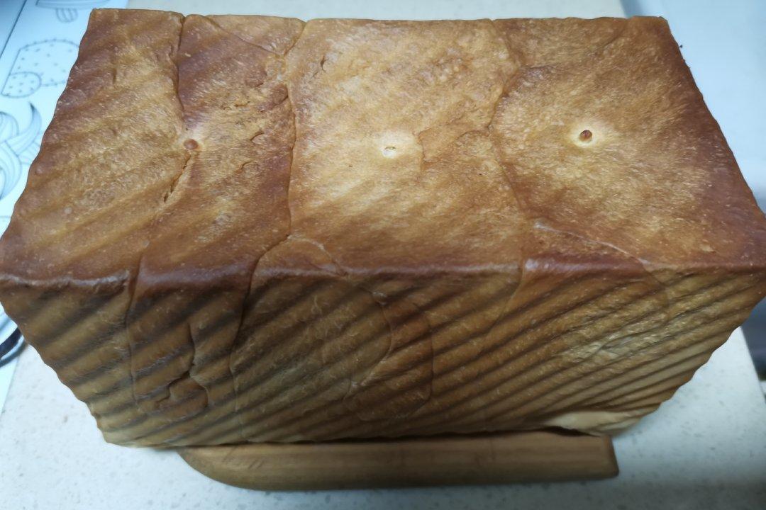 面包吐司(手工30分钟揉出手套膜)
