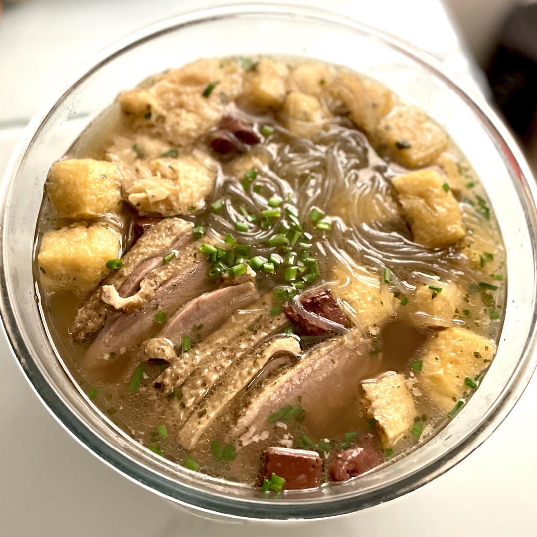 南京鸭血粉丝汤