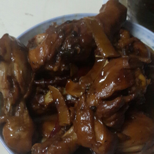 红烧鸡腿