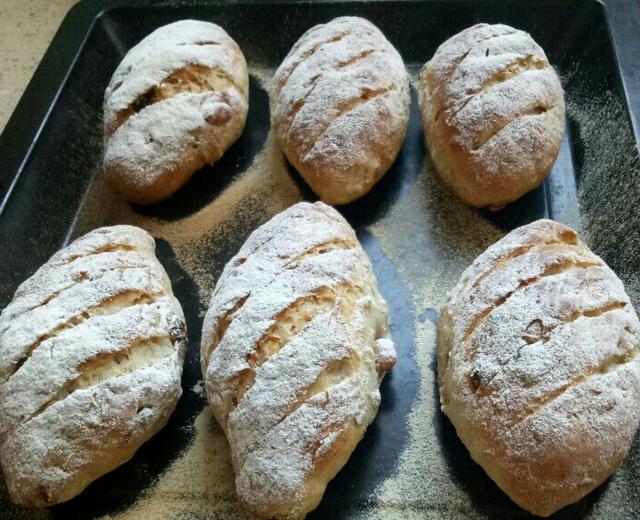 麦片葡萄干欧包(好吃不胖不揉面)的做法