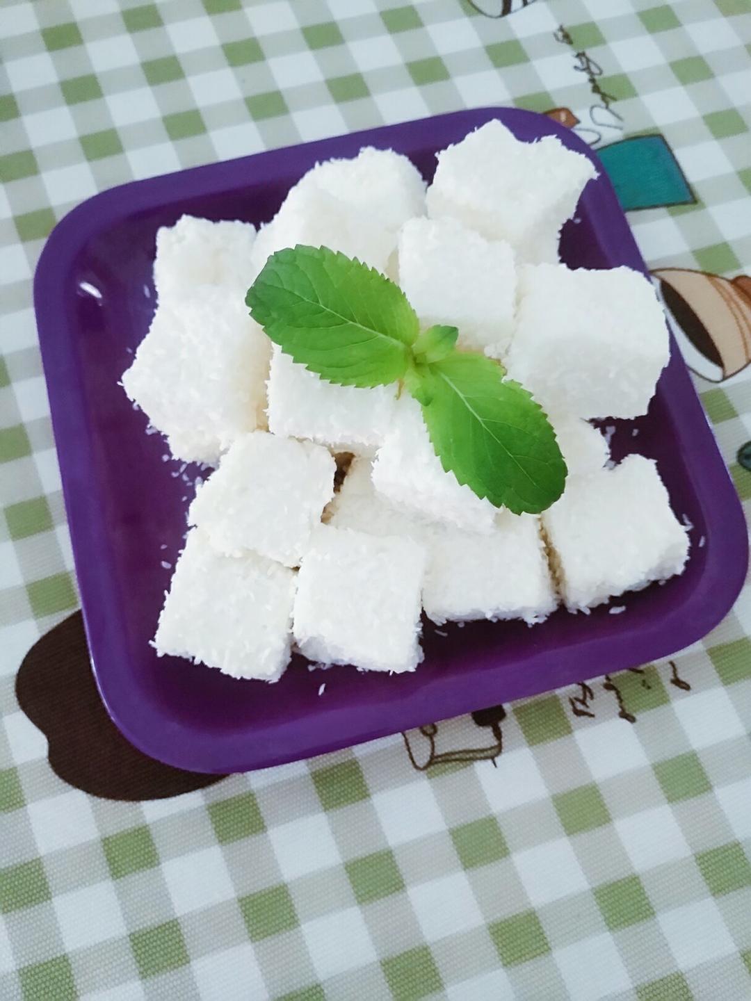 完胜85度C牛奶椰丝小方