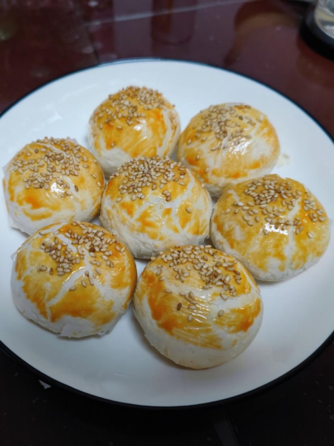 超简单 免揉 酥掉渣的蛋黄酥(超详细附全程视频)不破酥『万能酥皮』