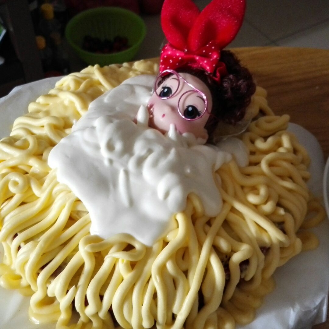 详细步骤制作泡泡浴娃娃蛋糕