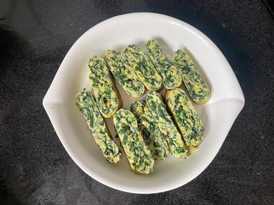 菠菜芝士煎蛋卷