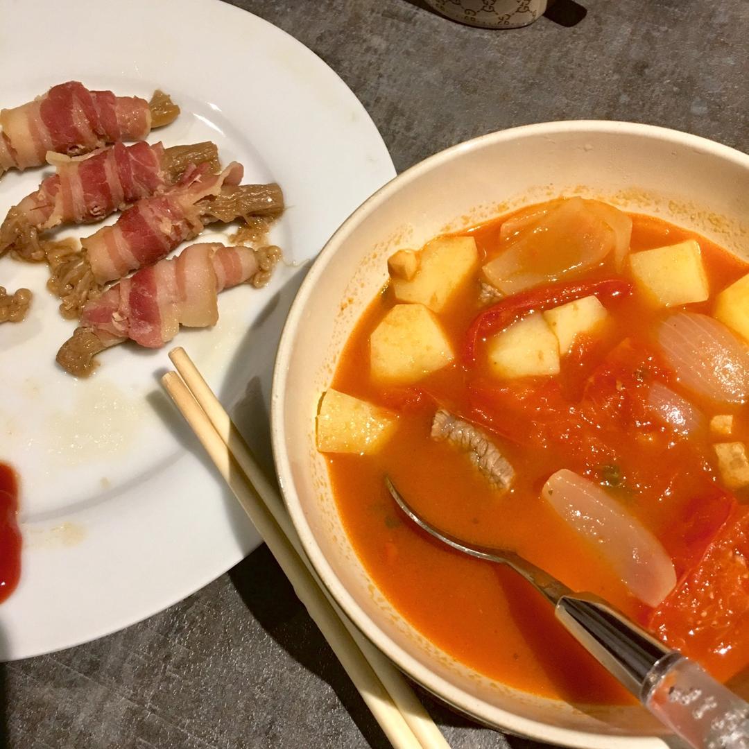 土豆番茄牛腩汤