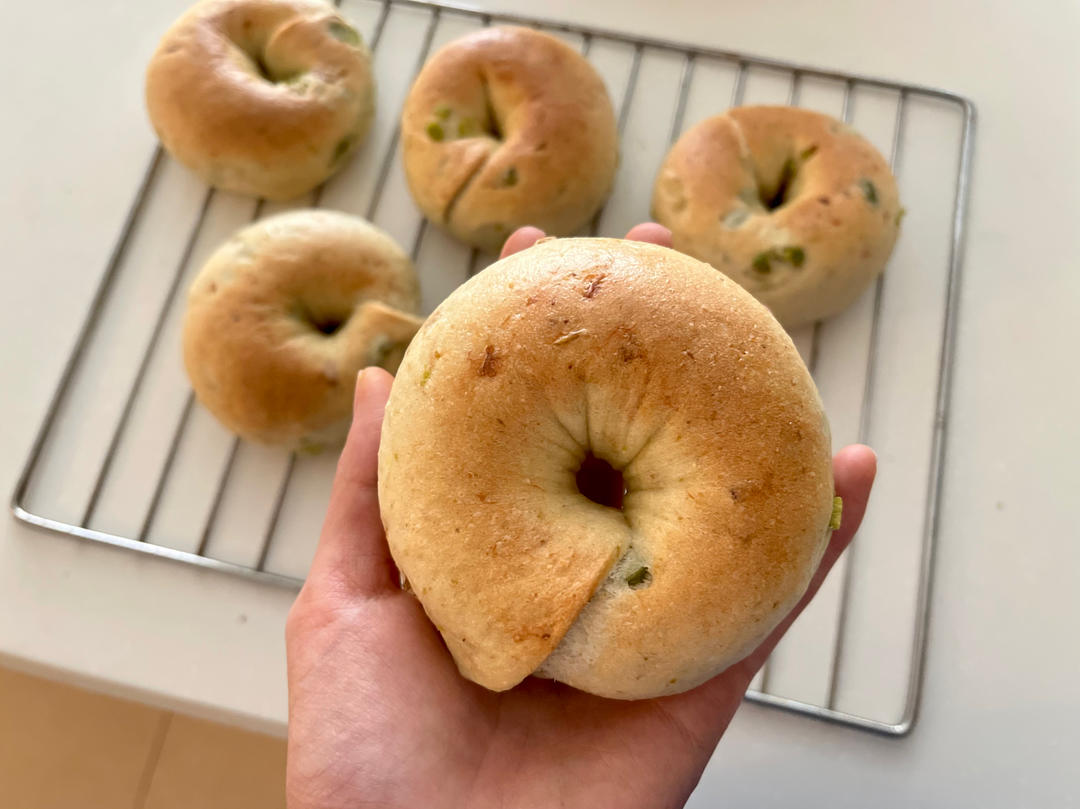 🥯毛豆香腸貝果