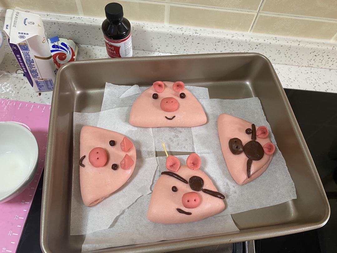 小猪荷叶饼（奶香刈包）