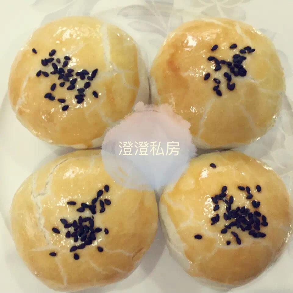 蛋黄酥