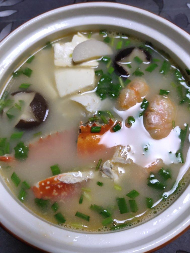口感鲜美的鲜虾白菜豆腐汤