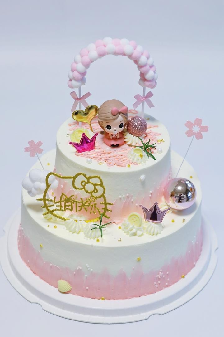 艾莎宝宝双层生日蛋糕