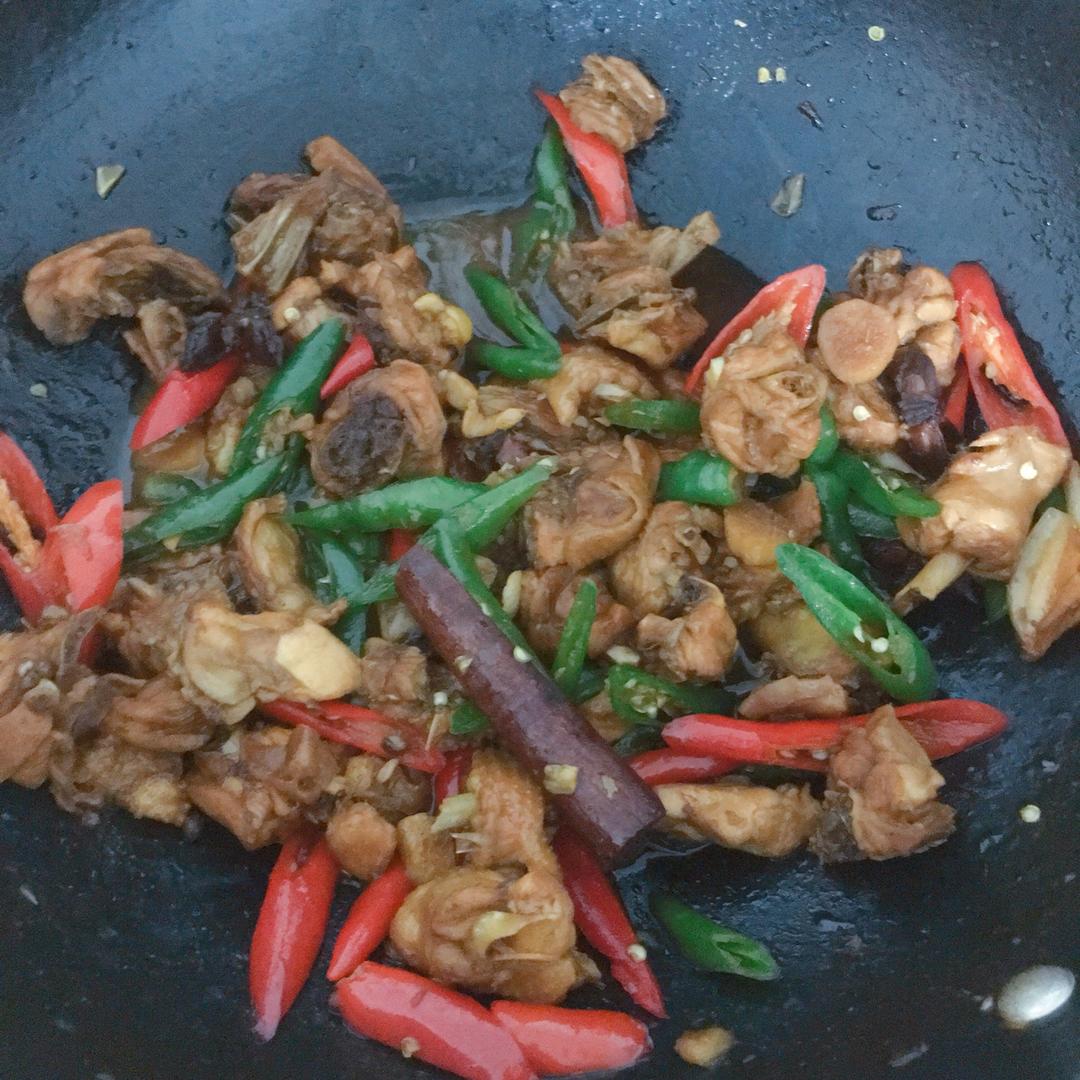 辣椒炒鸡（临沂家常）