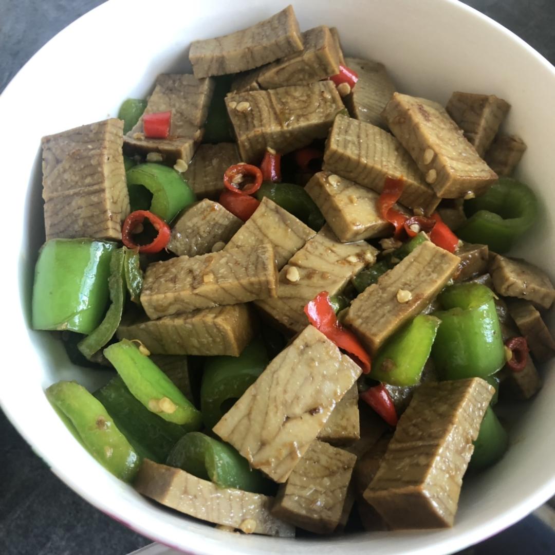 青椒肉丝炒香干