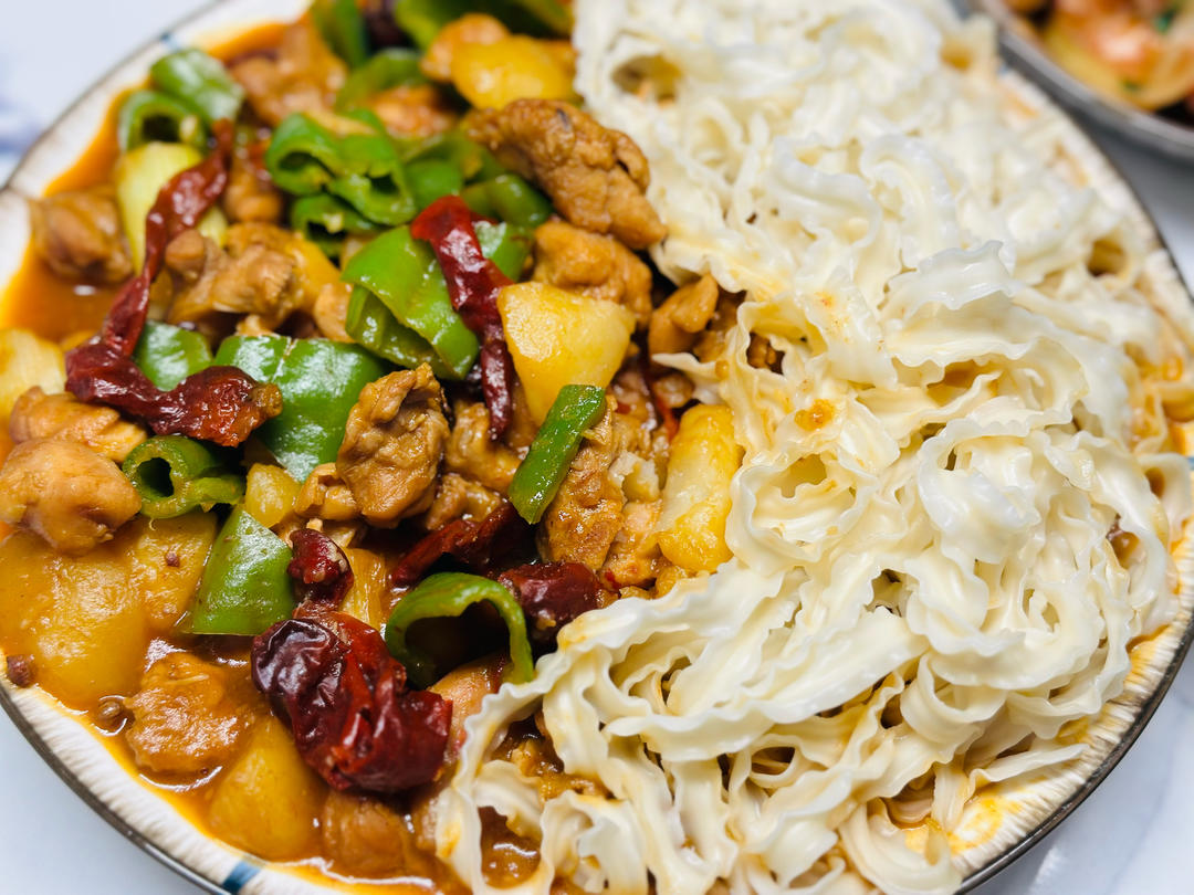 新疆大盘鸡无需争议