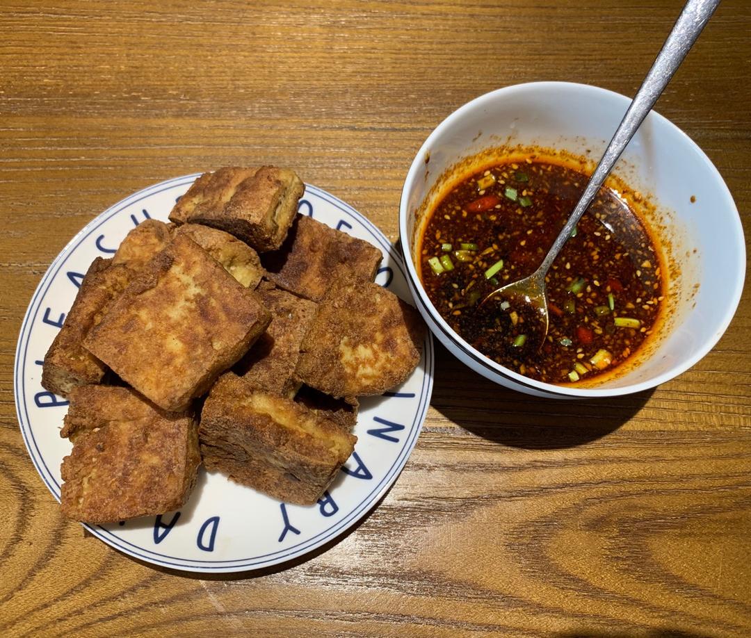 臭豆腐拌酱和臭豆腐的做法——致敬王致和！