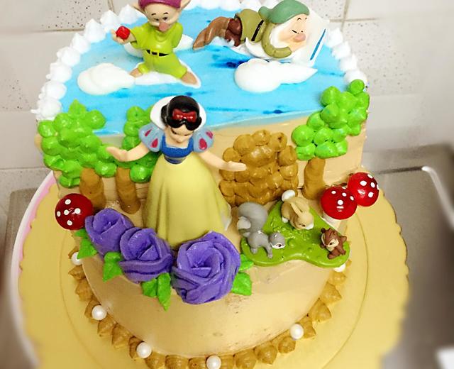 白雪公主生日蛋糕 公主场景蛋糕的做法