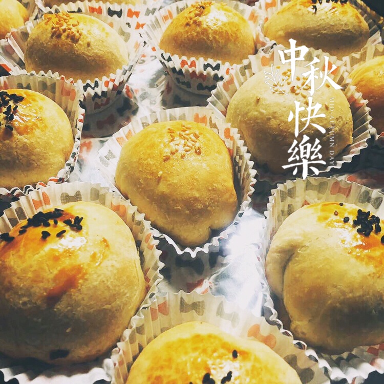 泳式鲜肉榨菜月饼