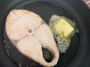 香煎豉香鳕鱼的做法 步骤4