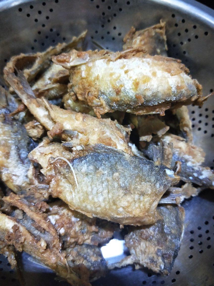 松紧绳做的焖糟鱼