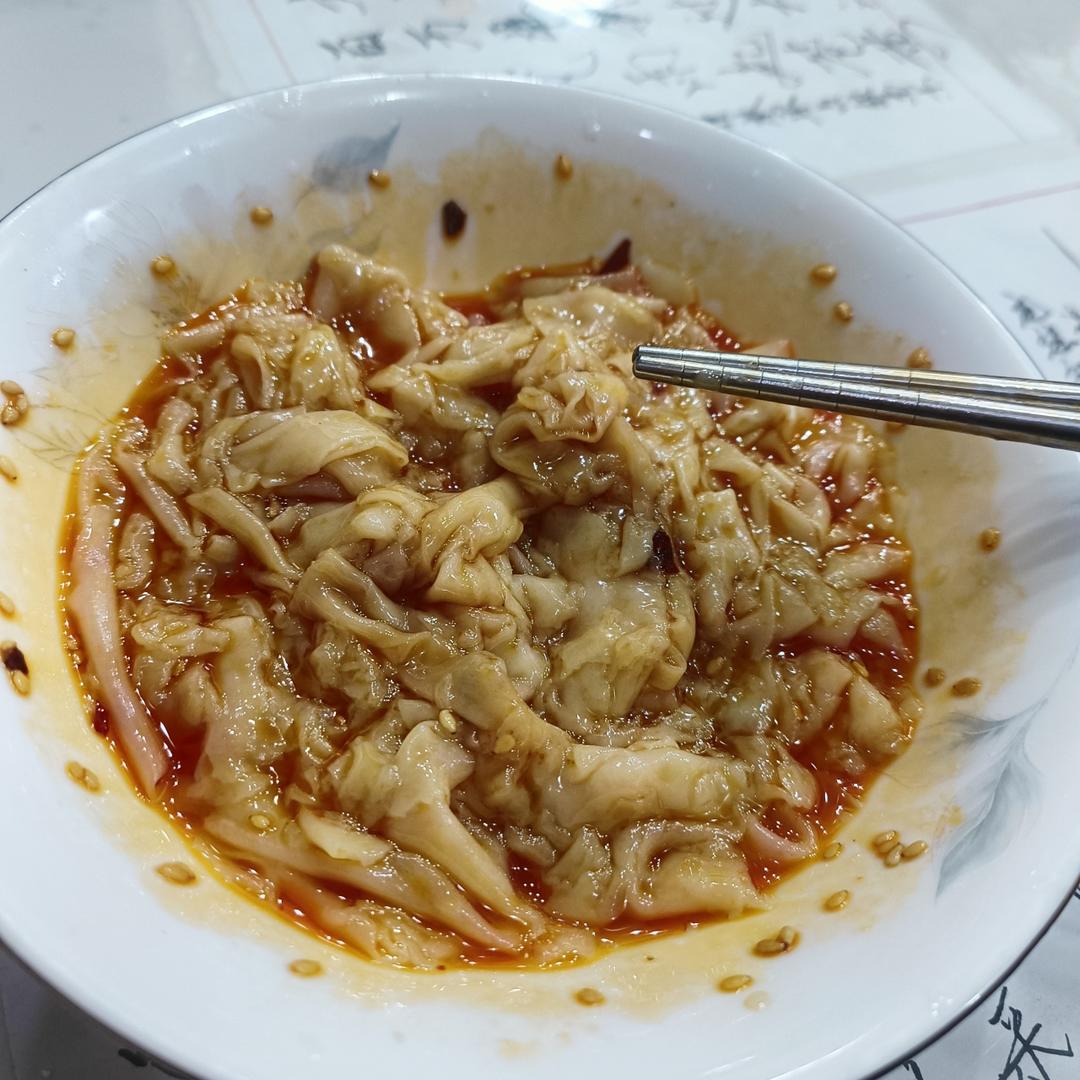 十分钟就能吃上的超简单油泼面