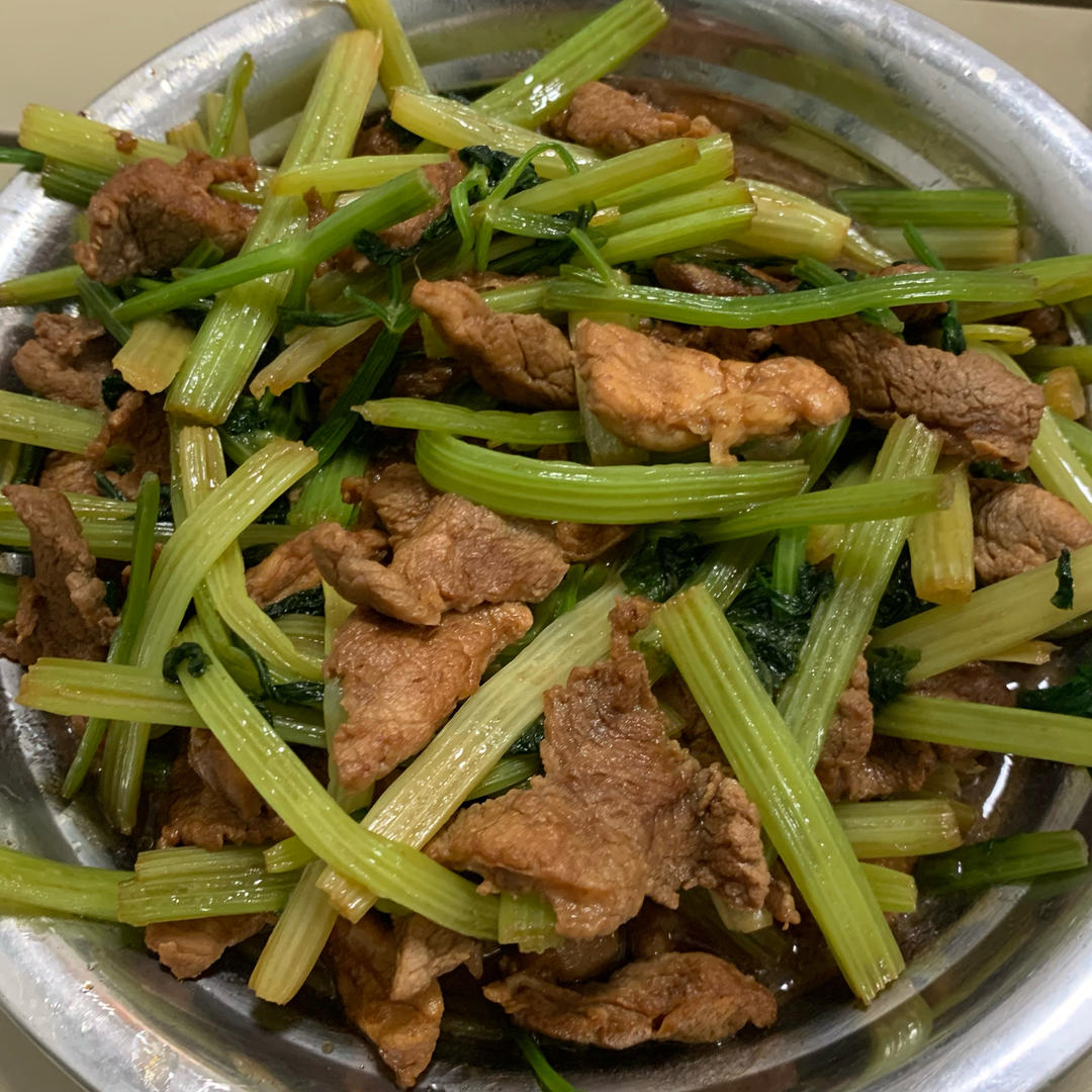 越吃越瘦系列 之 香芹炒瘦肉 ‼️
