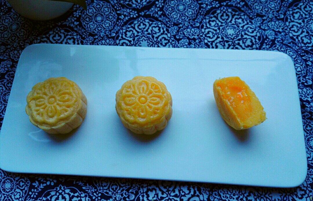 超详细图解版--流心奶黄月饼